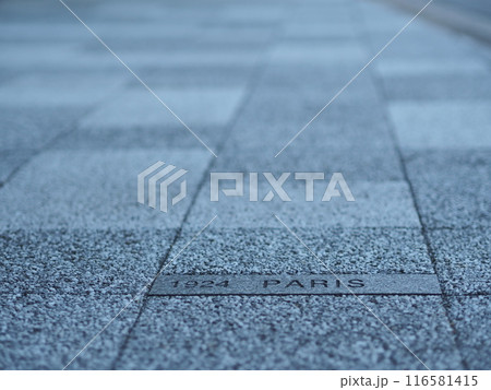 1924年PARISと刻まれた歩道 1924年PARISと刻まれた歩道 116581415