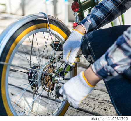 自転車修理 自転車修理 116581596