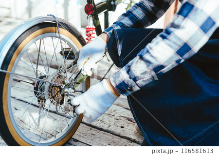 自転車修理 自転車修理 116581613