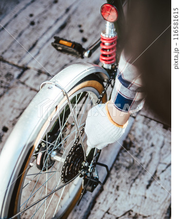 自転車修理 自転車修理 116581615