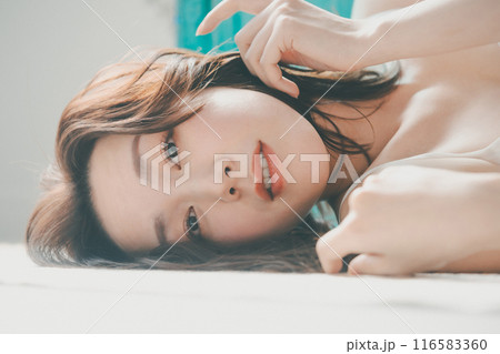 30s beauty 116583360