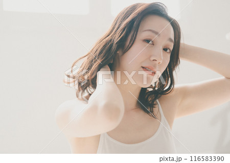 30s beauty 116583390