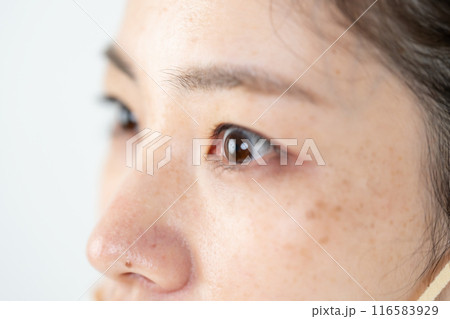 ミドル 女性 シミ ミドル 女性 シミ 116583929