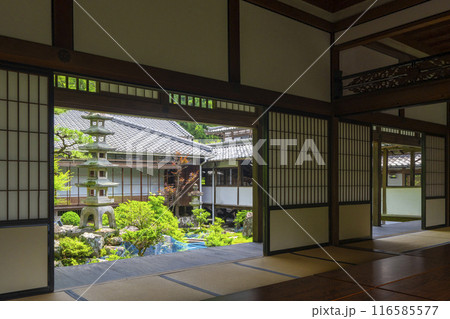 興聖寺　大書院前庭園（京都府宇治市） 116585577