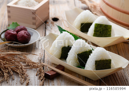 おにぎり おにぎり 116585994