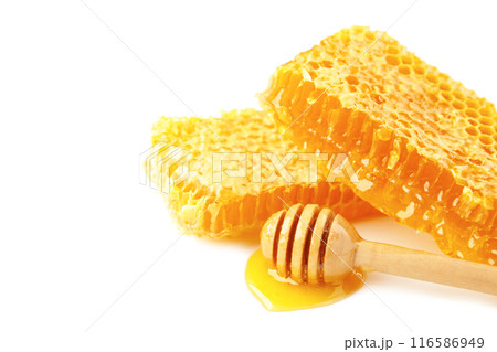 Sweet honeycomb isolated on white background. Top view 116586949