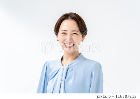 ビジネス　女性　ポートレート 116587218