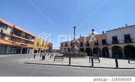 メキシコの広場 116589305