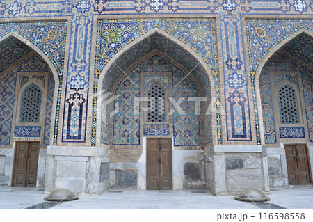 サマルカンド レギスタン広場の装飾 サマルカンド レギスタン広場の装飾 116598558