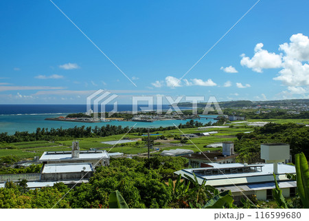 夏の沖縄　南城市の風景　奥武島 116599680