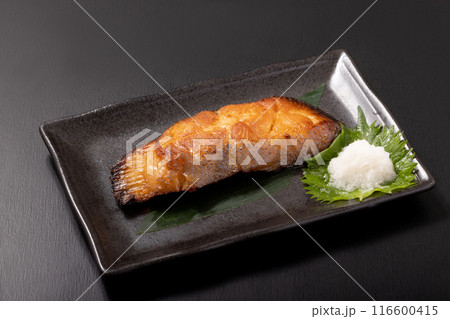 カラスカレイ　みりん漬け焼き 116600415