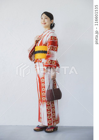 浴衣の女性 116601535