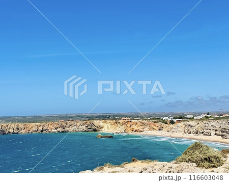 View of strong waves hitting the rock at Sagres, Algarve, Portugal. 116603048