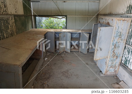 台湾の製糖工場 116603285