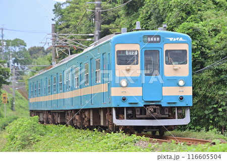 筑肥線　一貴山ー加布里　JR九州　103系1500番台　E12編成（唐津） 116605504
