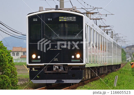 筑肥線　加布里ー一貴山　JR九州　305系　W4編成（唐津） 116605523