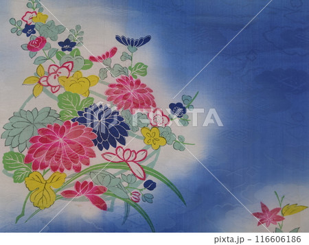 花柄のアンティーク着物生地 116606186