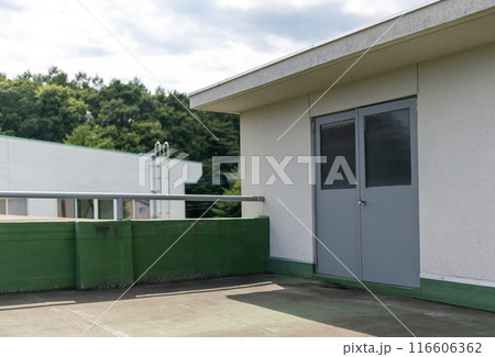 屋上 屋上 116606362