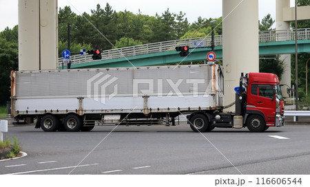トレーラートラック　イメージ 116606544