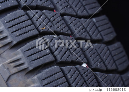 スタッドレスタイヤ 116608918