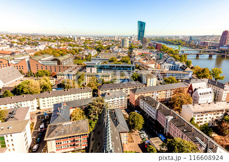 Old town of Frankfurt with Kaiserdom, seen from above Old town of Frankfurt with Kaiserdom, seen from above 116608924