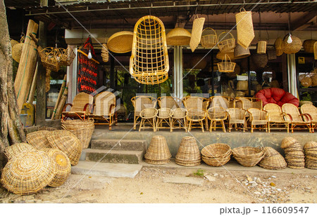 small rattan workshop-shop small rattan workshop-shop 116609547