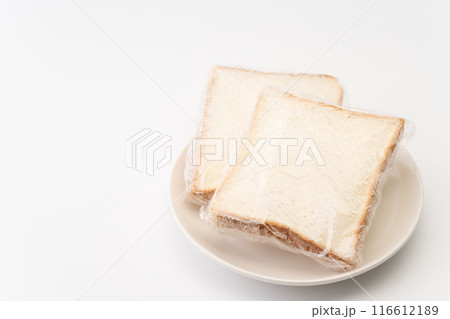 冷凍保存された食パン 116612189