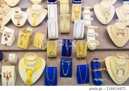 Elegant display of fine jewelry in retail shop Elegant display of fine jewelry in retail shop 116614872