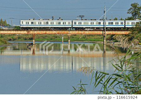 鉄道 私鉄:東武野田線 古利根川橋梁 埼玉県春日部市 鉄道 私鉄:東武野田線 古利根川橋梁 埼玉県春日部市 116615924