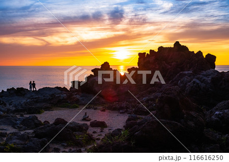 十六羅漢岩・夕景 116616250