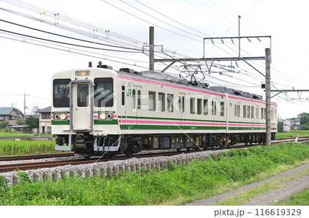 高崎線　行田ー熊谷　JR東日本　107系　R17編成（高崎） 116619329