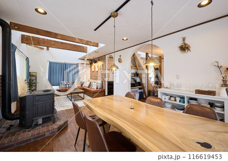 一軒家のリビング 一軒家のリビング 116619453