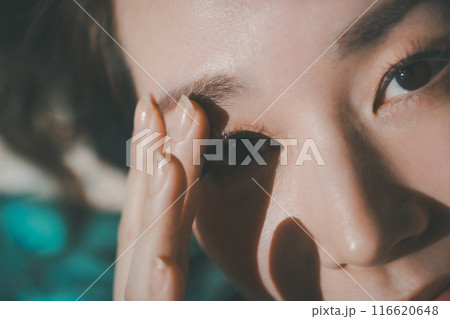 30s beauty 116620648