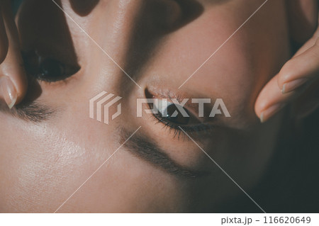 30s beauty 116620649