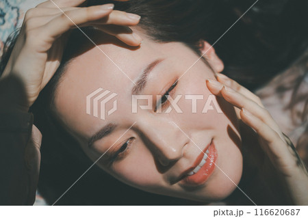 30s beauty 116620687