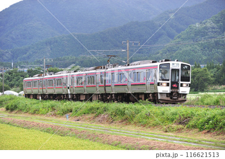 磐越西線 川桁ー関都 JR東日本 719系 H-11+H-14編成(仙台) 磐越西線 川桁ー関都 JR東日本 719系 H-11+H-14編成(仙台) 116621513