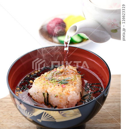 焼きおにぎり茶漬け 焼きおにぎり茶漬け 116623319