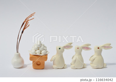 ウサギ　粘土　テグス ウサギ 粘土 テグス ずっとあなたの傍に居てくれるうさぎの置物こと
