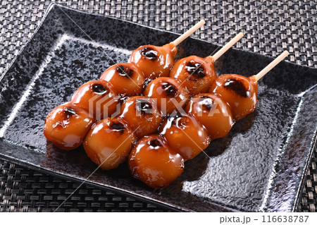 串団子 みたらし 3本 串団子 みたらし 3本 116638787