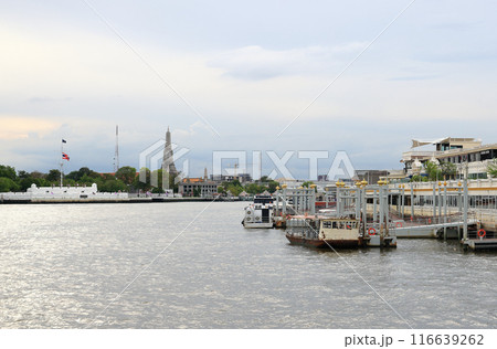 pier on the bank of Chao Phraya River. Waiting For Service Boat Travel and transport Along Chao Phraya River. 116639262