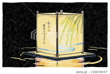 闇を背景に水面に光を映して漂う一基の流し灯籠　版画風 116639437