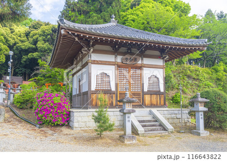 奈良　安倍文殊院　不動堂 116643822