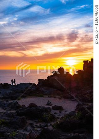 十六羅漢岩・夕景 116646058