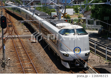 特急くろしお「ロケットカイロス号」JR西日本 きのくに線 紀伊田原駅 116646315