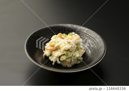 おからサラダ　サラダにして食べるおから 116648336