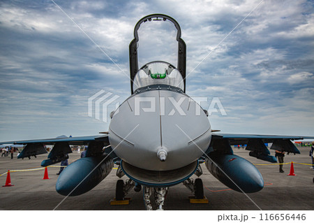 航空自衛隊のF-2戦闘機 116656446