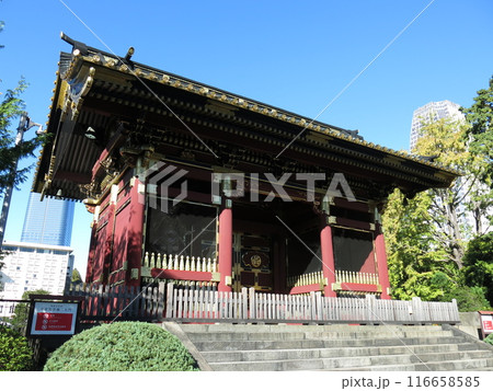 東京都港区芝公園の日比谷通り沿いにある有章院(徳川家継)霊廟二天門 東京都港区芝公園の日比谷通り沿いにある有章院(徳川家継)霊廟二天門 116658585