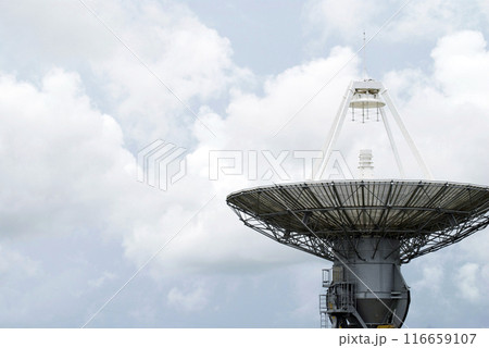 沖縄 宇宙通信所のパラボラアンテナ 116659107