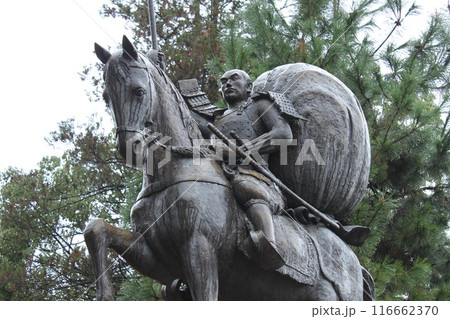 尾山神社の銅像 尾山神社の銅像 116662370