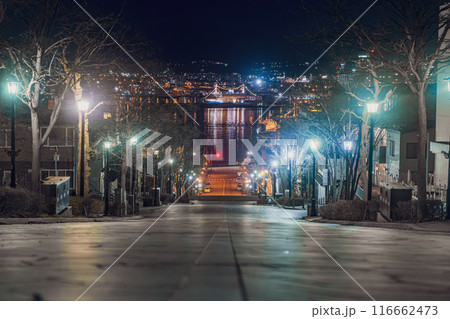 【#函館】八幡坂から見た夜景 【#函館】八幡坂から見た夜景 116662473